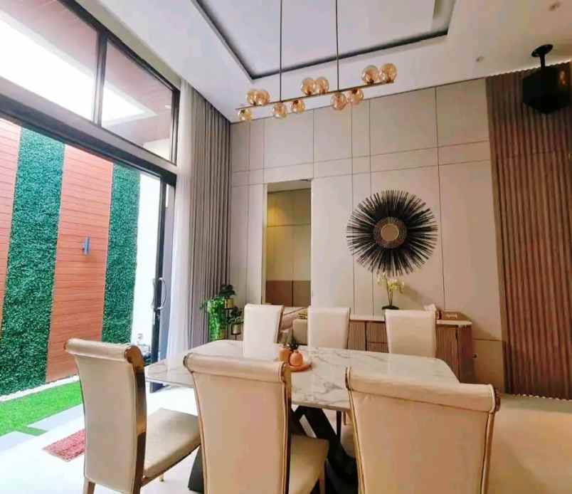 rumah mewah siap huni di tumpang gajahmungkur semarang