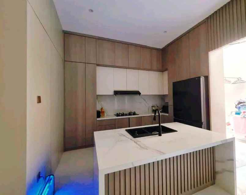 rumah mewah siap huni di tumpang gajahmungkur semarang