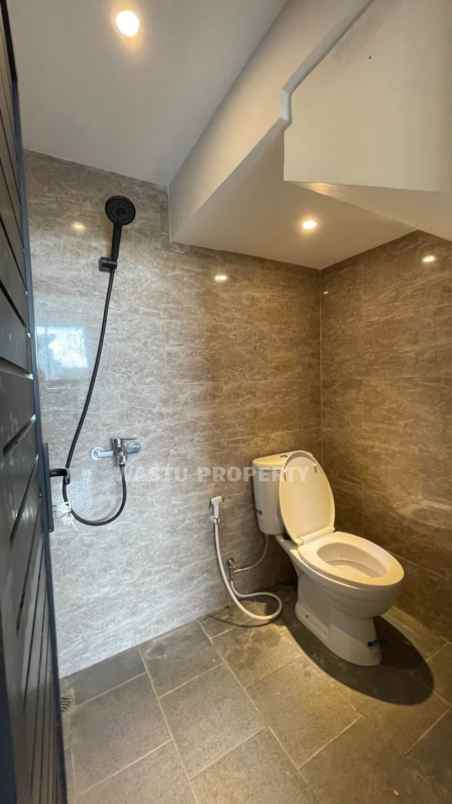 rumah mewah terbaru full furnished di kalasan sleman