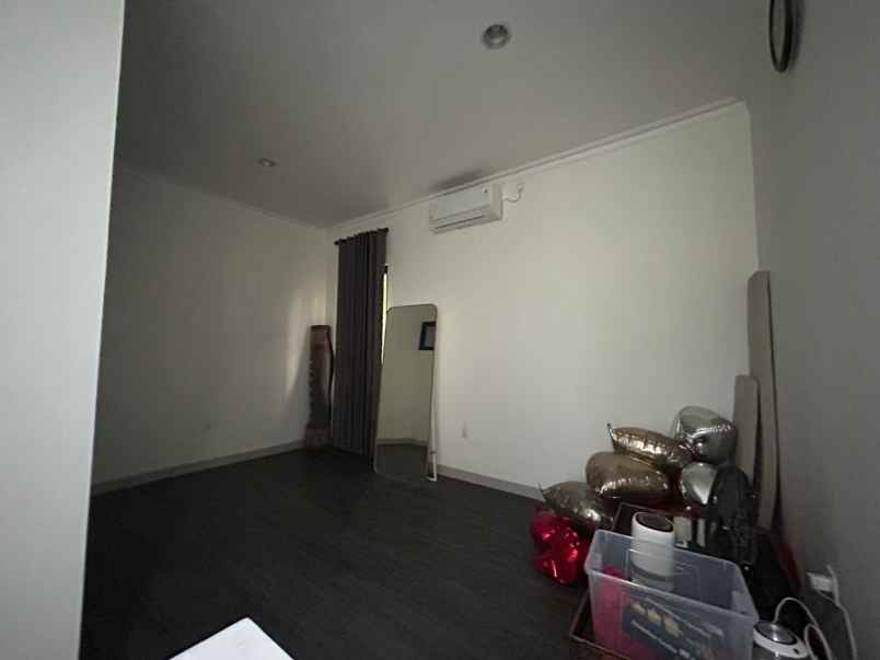 rumah minimalis rapi semi furnished citra gran cibubur