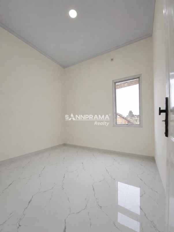 rumah murah 2 lantai modern tropis di mampang depok