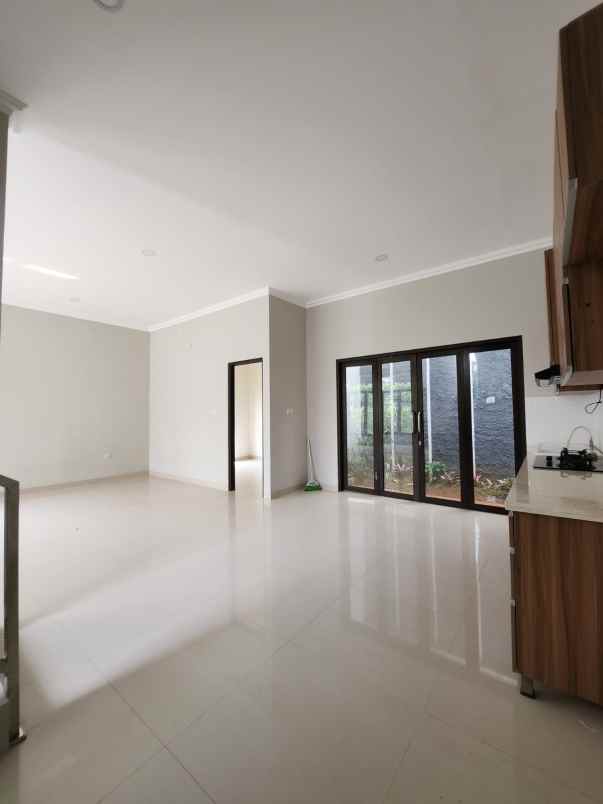 rumah non cluster bebas banjir di duren sawit