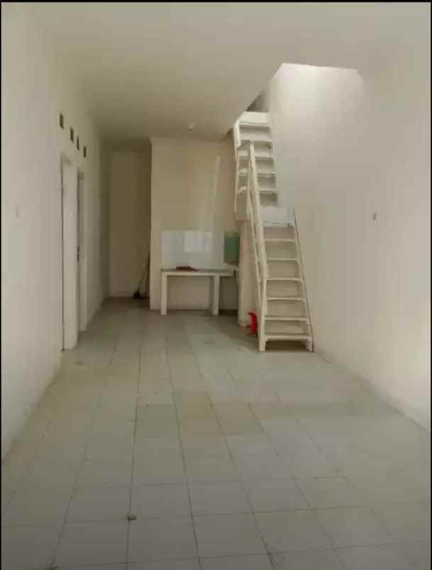 rumah perumahan essence park