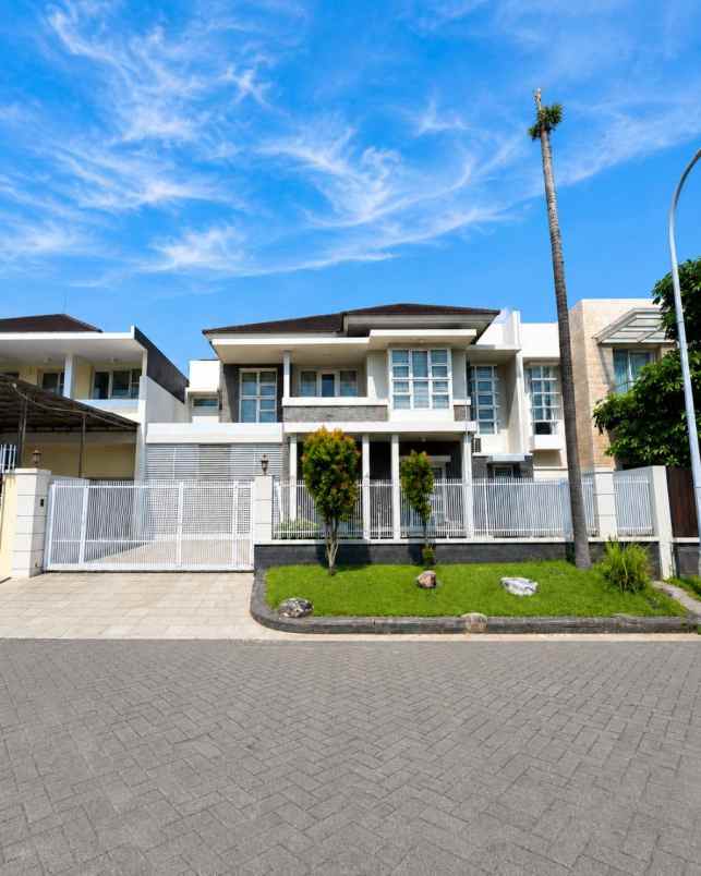 rumah puri galaxy strategis garasi 2 carport 2