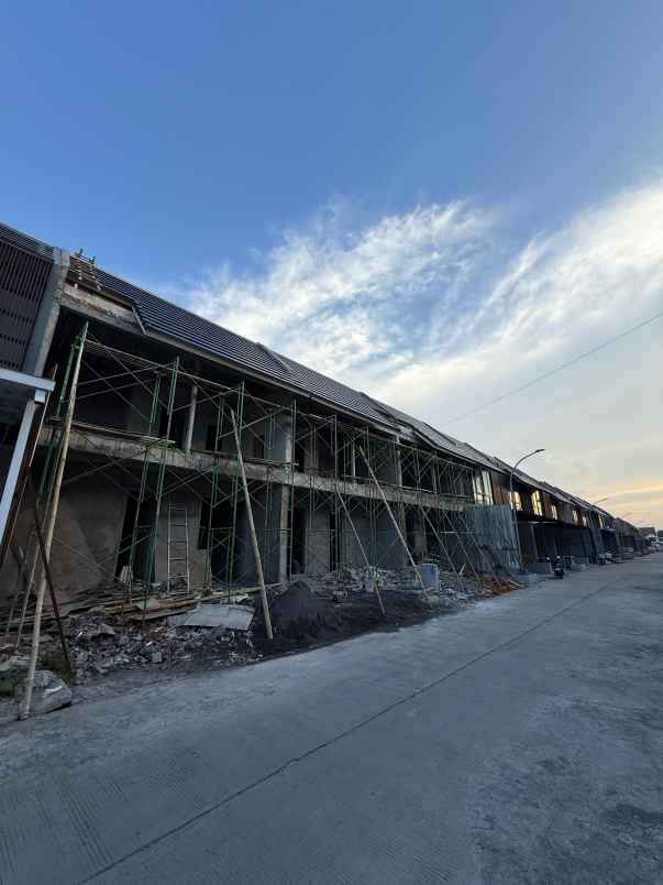 rumah ready dekat bandara semarang