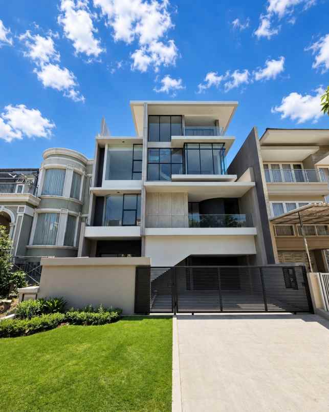 rumah san diego pakuwon city new