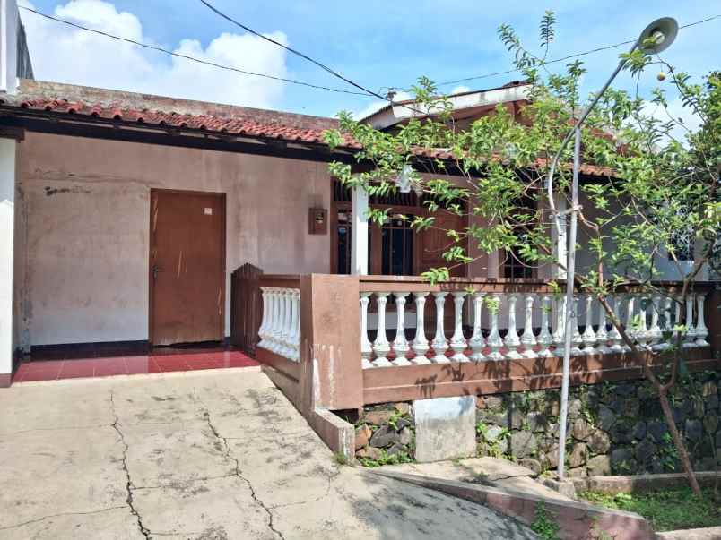 rumah sawunggaling banyumanik semarang