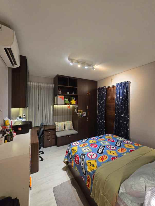 rumah second siap huni di jgc asya cakung