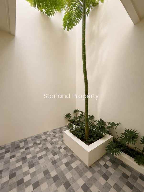 rumah siap huni 2 lantai di graha bintaro jaya