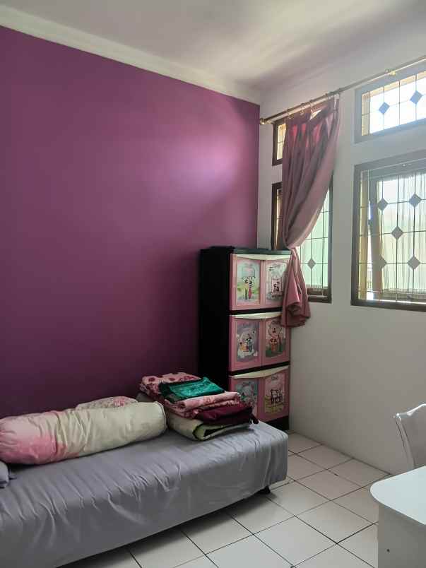 rumah siap huni 3 lantai di permata cimahi