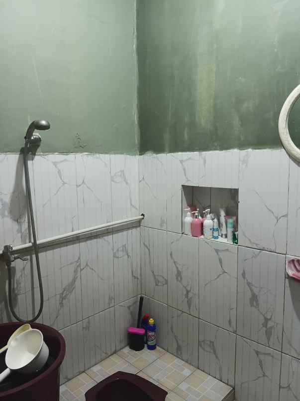 rumah siap huni 3 lantai di permata cimahi