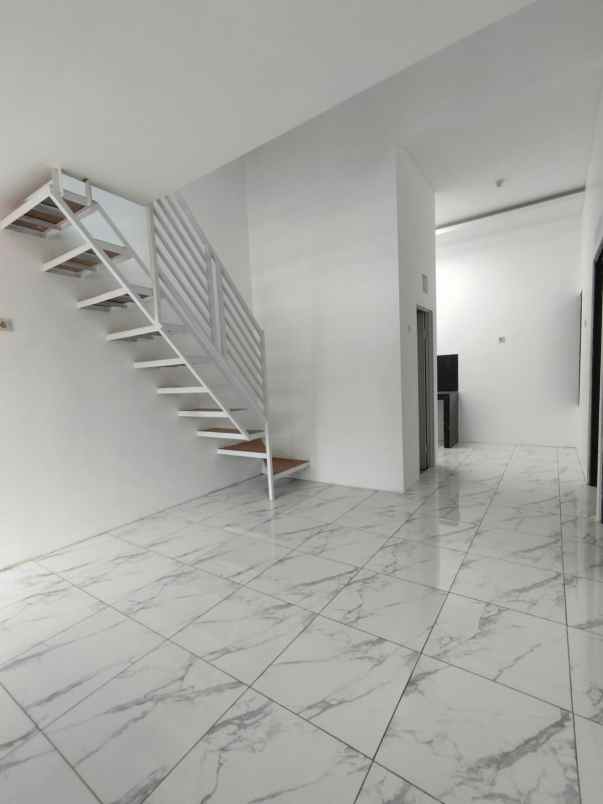 rumah siap huni di setu bekasi