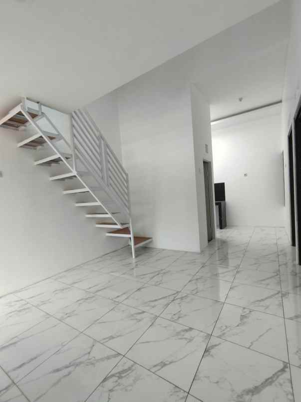 rumah siap huni di setu bekasi