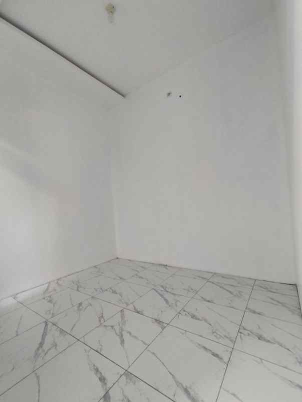 rumah siap huni di setu bekasi