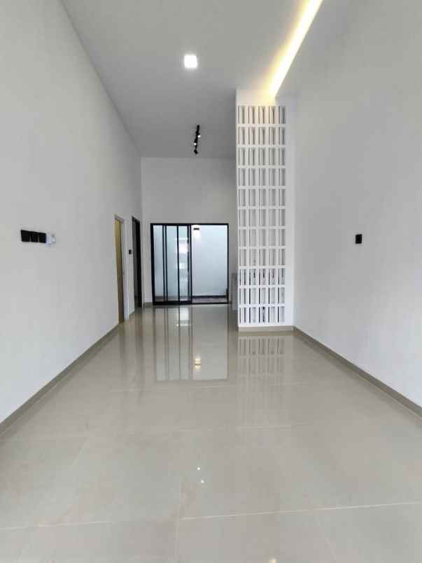 rumah siap huni di taman wisma asri bekasi utara