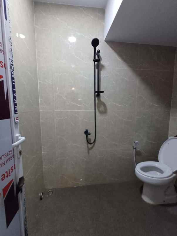 rumah siap huni jagakarsa jakarta selatan