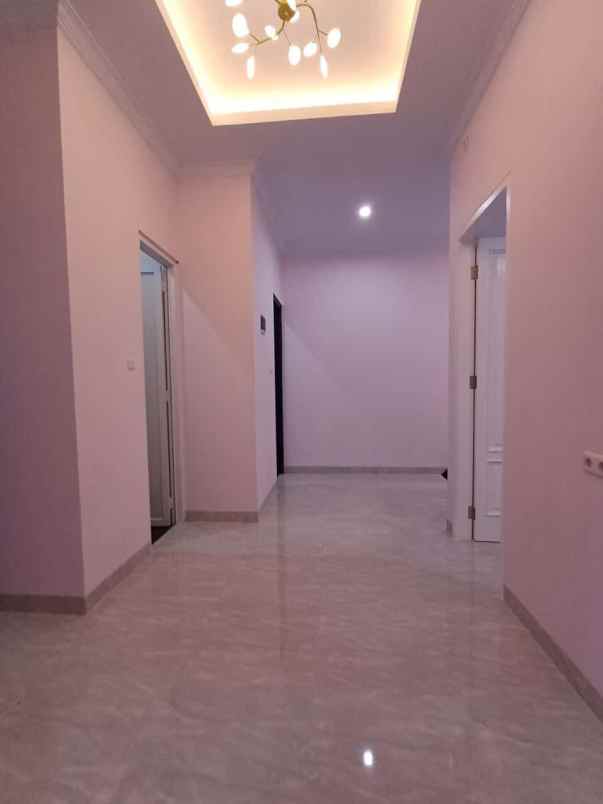 rumah siap huni jagakarsa jakarta selatan