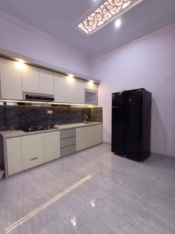 rumah siap huni jagakarsa jakarta selatan