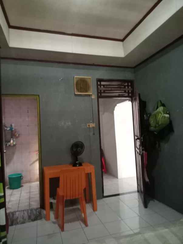 rumah siap huni jalan suratmo manyaran semarang barat