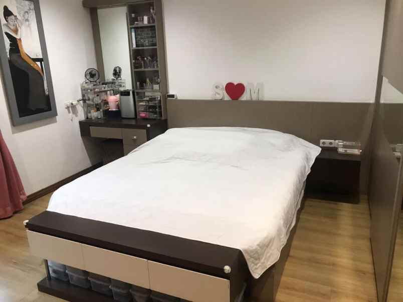 rumah sunter kirana raya