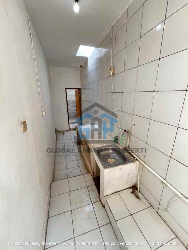 rumah terawat komplek cibabat cimahi siap huni