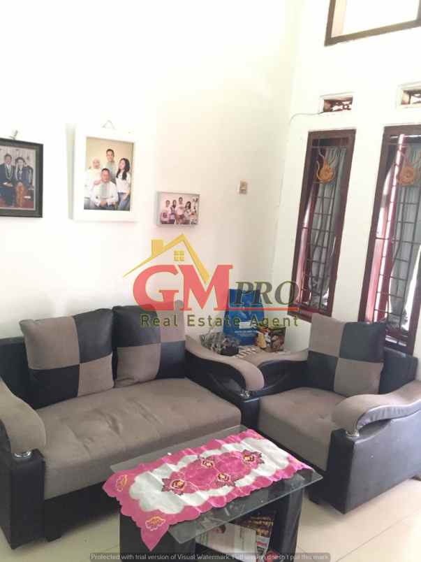 rumah the emerald sukamenak