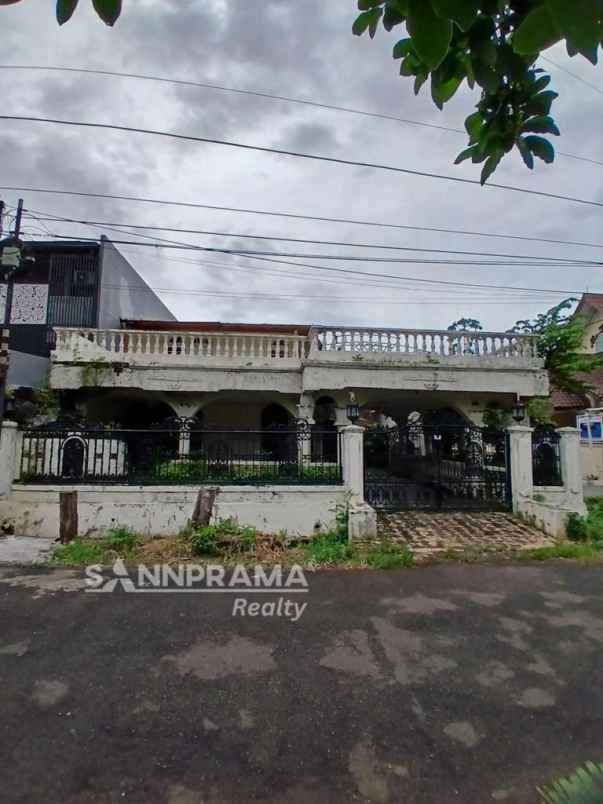 rumah tua hook hitung tanah perumnas beji imlin