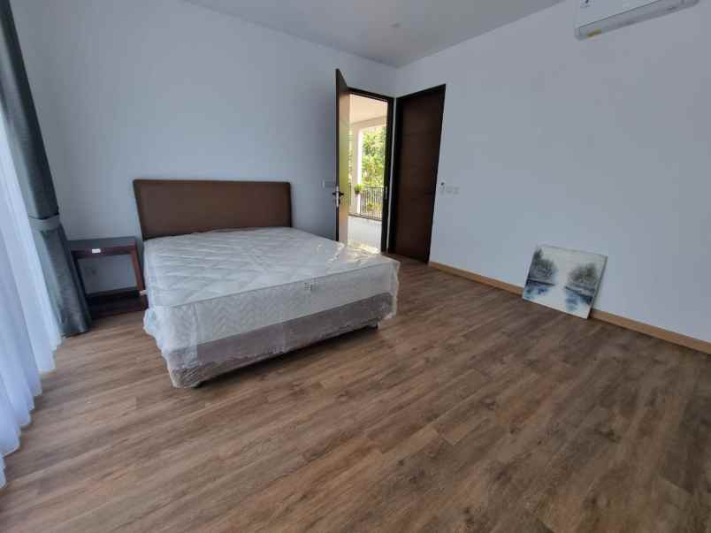 rumah vermont parkland bsd