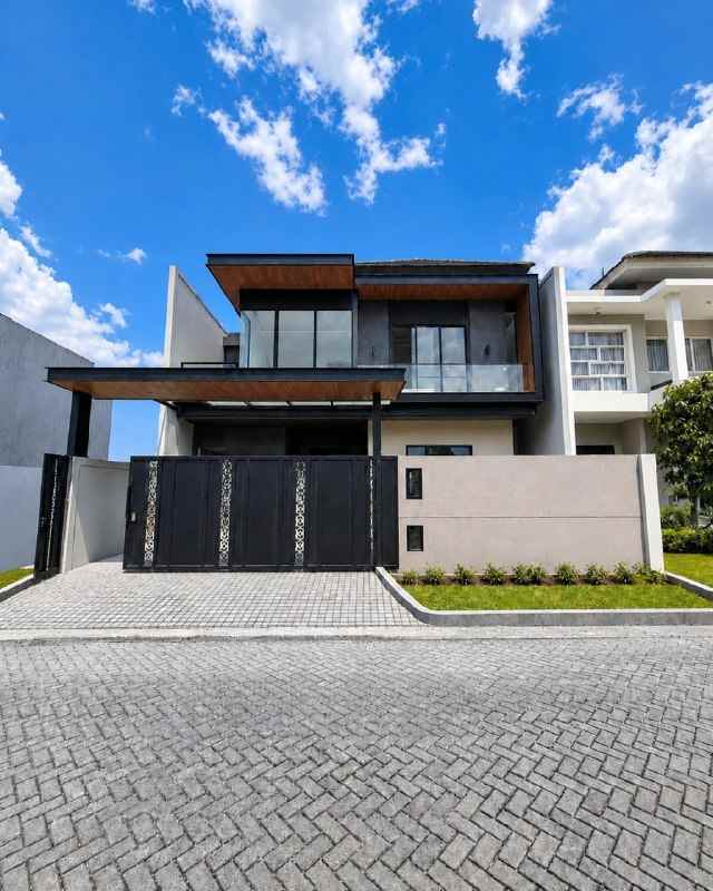 rumah waterfront citraland new