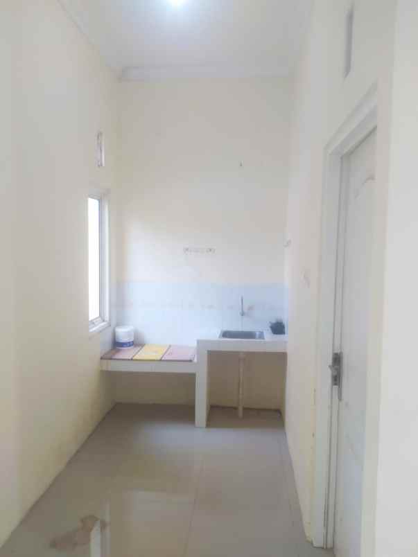 sewa rumah mewah di dalam perumahan daerah mulawarman