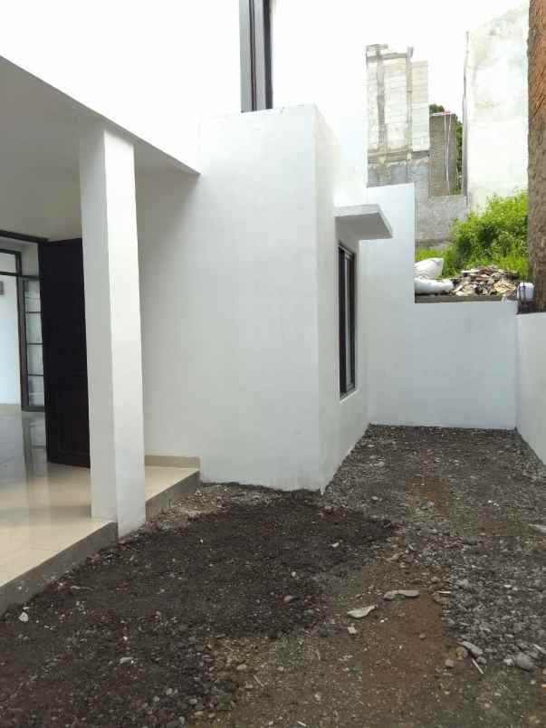 tanpa dp rumah jatihandap dekat gasibu gedung sate