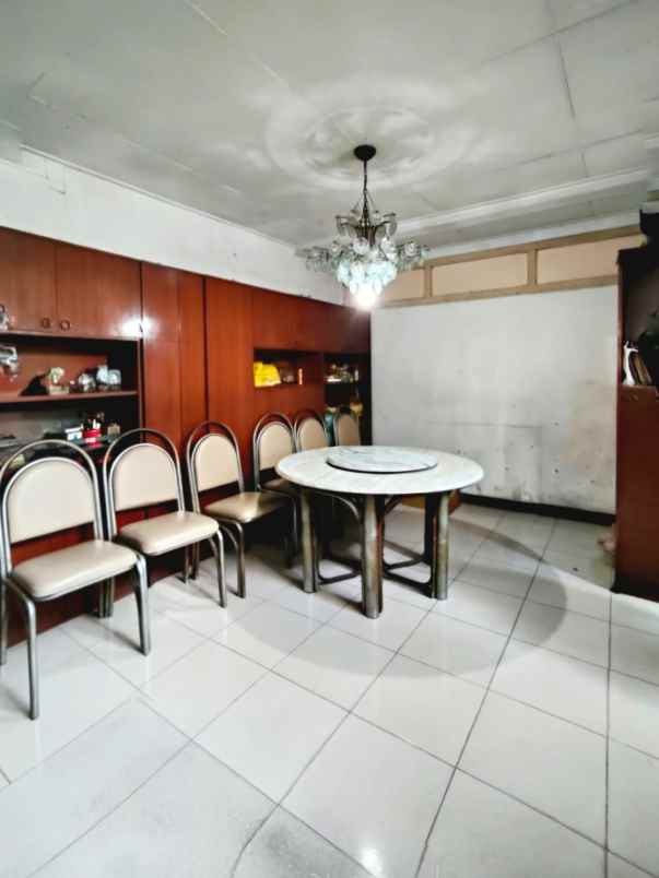 the address matters rumah pejompongan premium location