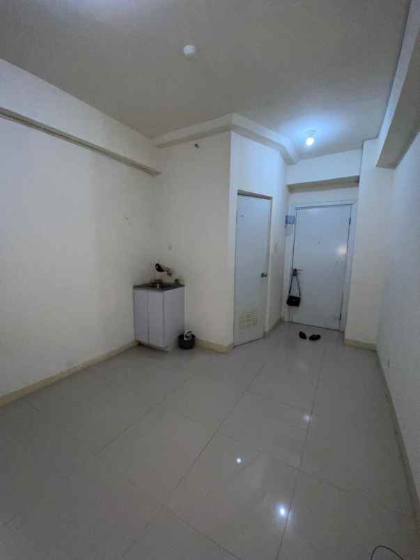 the green apartment pramuka city studio