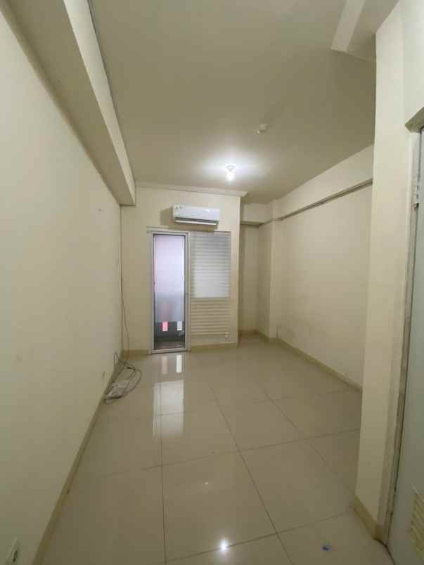 the green apartment pramuka city studio