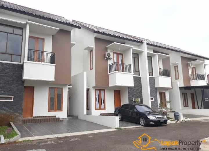 town house jagakarsa jakarta selatan