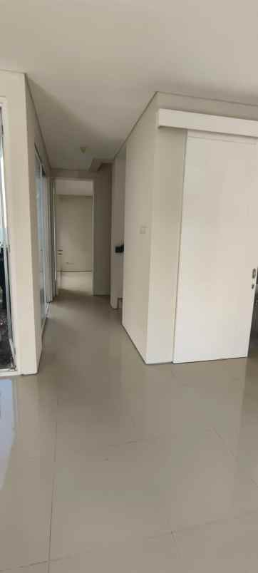 turun harga rumah royal residence 2 lantai bonus ac
