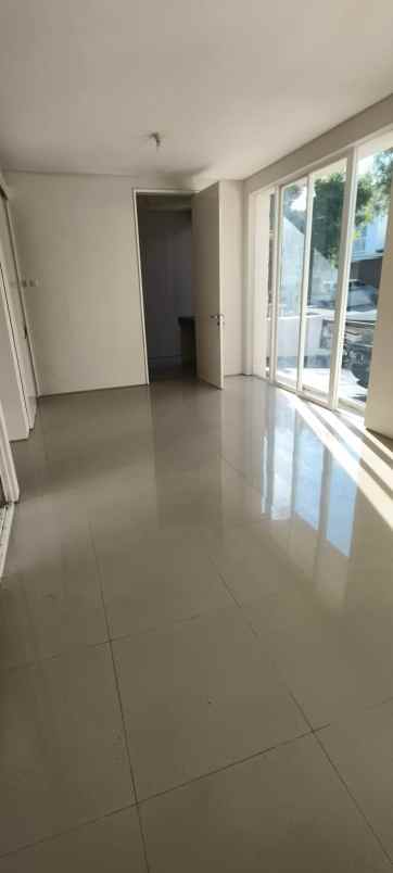 turun harga rumah royal residence 2 lantai bonus ac