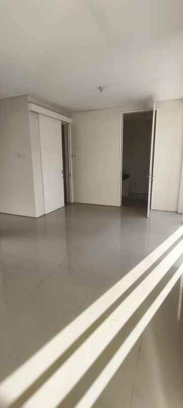 turun harga rumah royal residence 2 lantai bonus ac