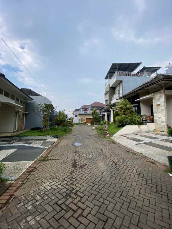 villa murah dan nyaman di villa kusuma pinus batu