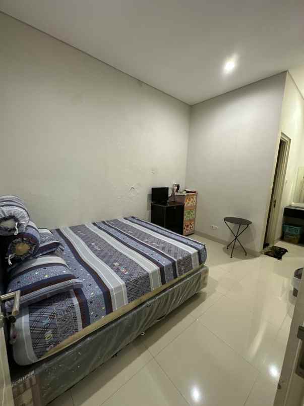 wiguna rumah hook dan toko lebar 11 bentuk ngantong