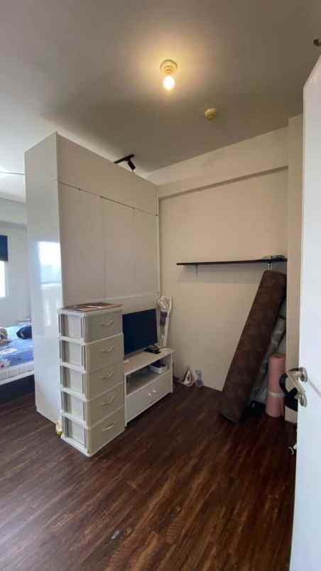 apartemen 2 br furnish siap huni di green pramuka