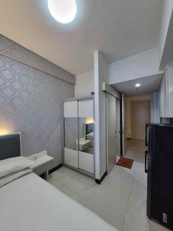 apartemen pcm tower amor view pool hadap selatan