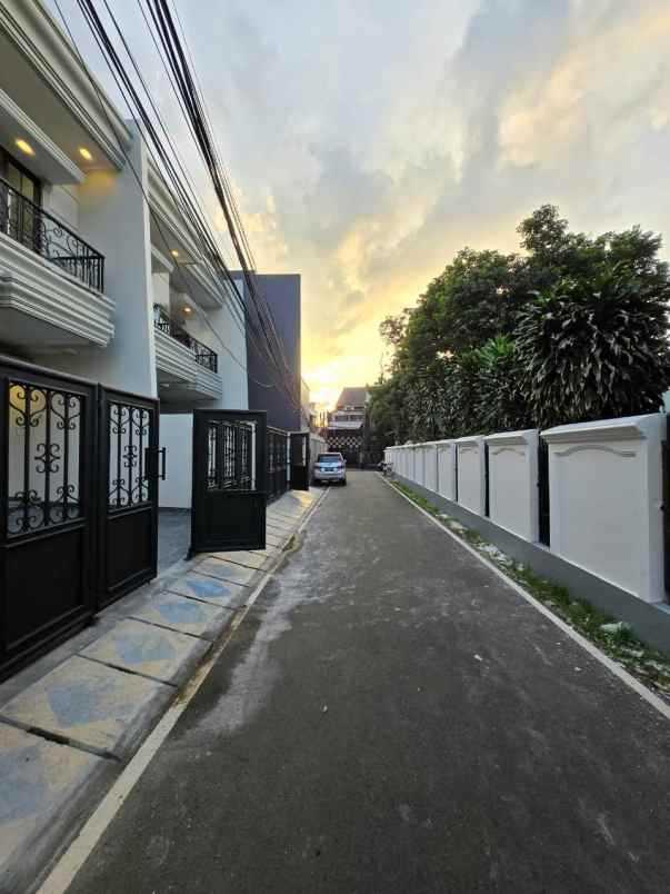 best deal rumah mewah siap huni di duren sawit
