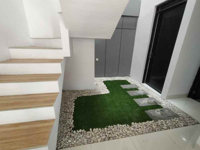 best price rumah baru siap huni di jatinegara timur
