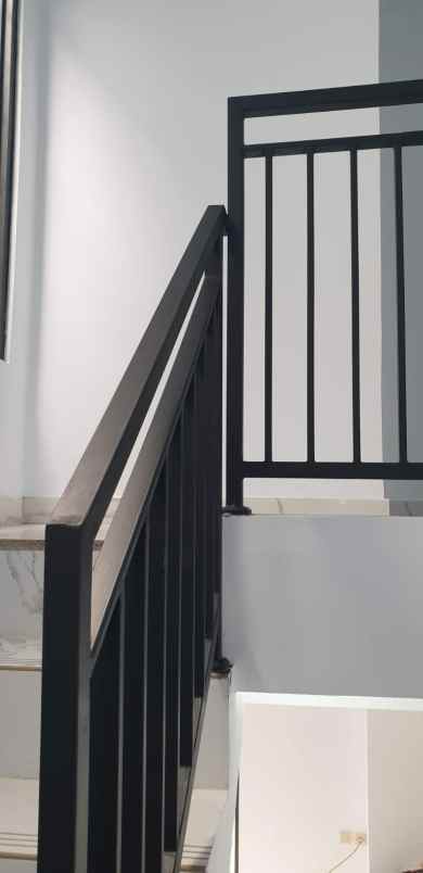 bismillah dijual rumah daerah harjamukti