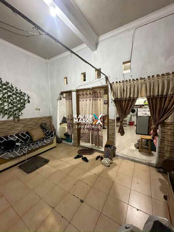 butuh cepat dijual rumah di gubeng pusat kota surabaya