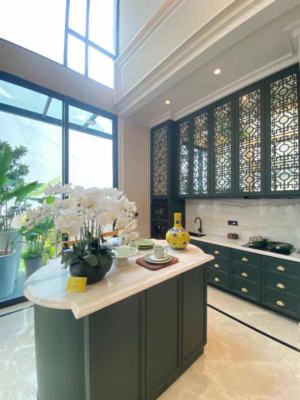 citra lake villa rumah mewah 13 m jakarta barat