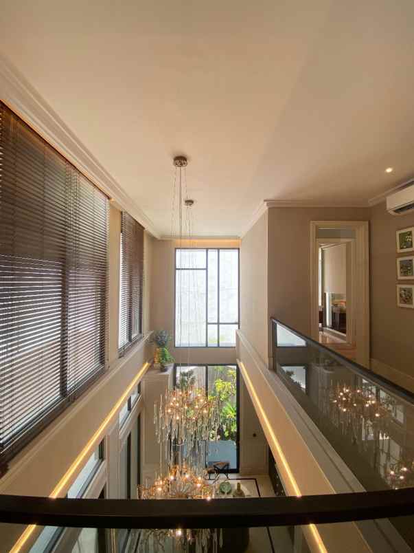 citra lake villa rumah mewah 13 m jakarta barat