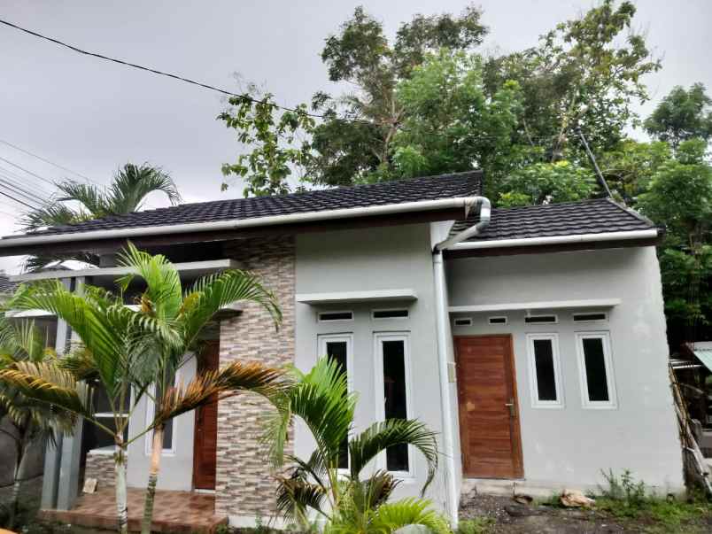 cluster one gate cantik nan murah di bangunjiwo bantul