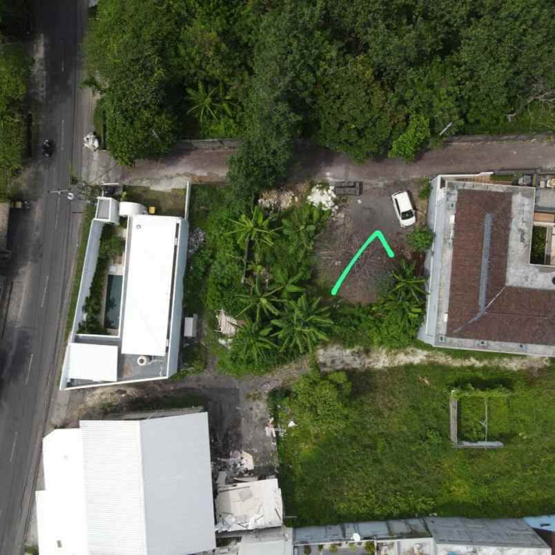 dijual 3 are jl tumbak bayuh pererenan mengwi badung